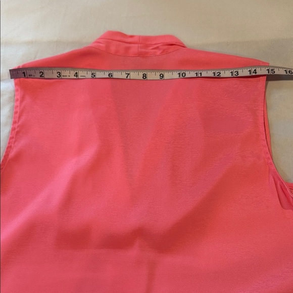 Le Chateau Top Blouse Vibrant Pink V Neck Sleeveless Women's Size L - Picture 6 of 10